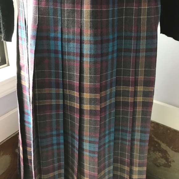 Vintage wool kilt skirt - Picture 2 of 11